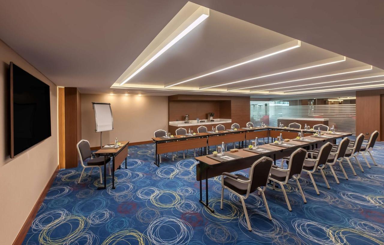 Radisson Blu Residence, Istanbul Batisehir Εξωτερικό φωτογραφία